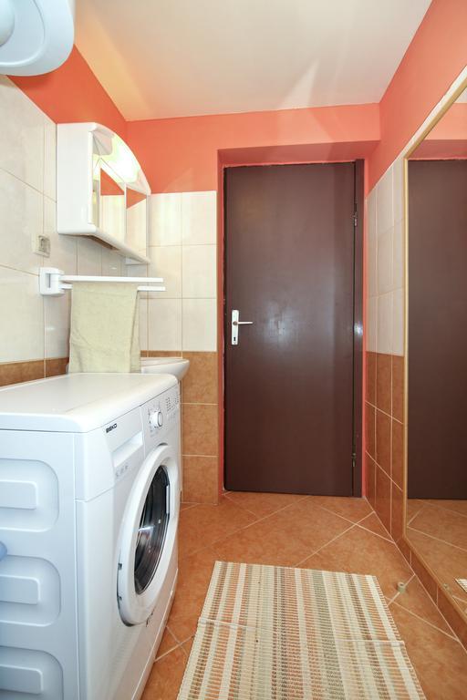 Tiho'S Apartments Spalato Esterno foto