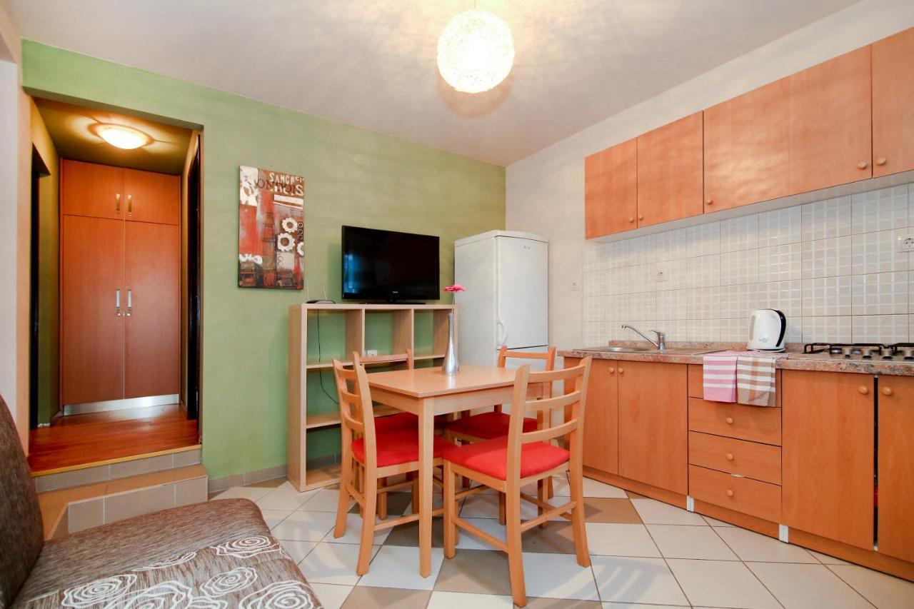 Tiho'S Apartments Spalato Esterno foto